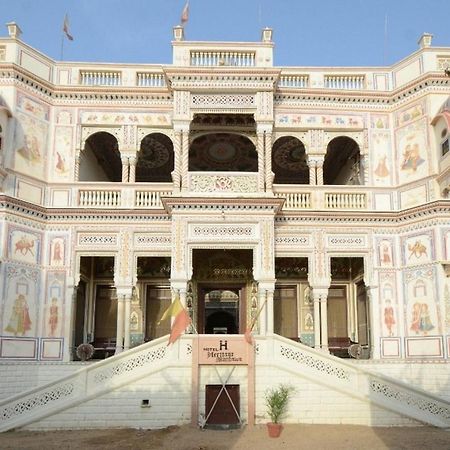Hotel Heritage Mandāwa Exterior photo