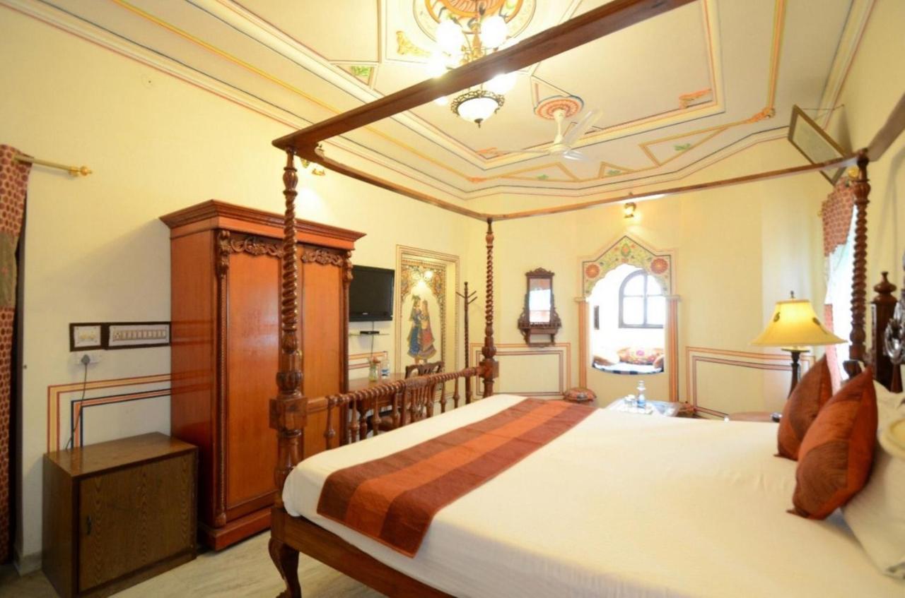 Hotel Heritage Mandāwa Exterior photo